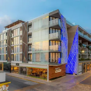 The Fives Downtown & Residences, Curio Collection By Hilton México