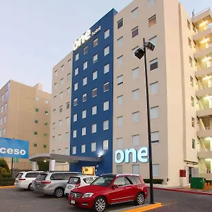 One Plaza Galerias México